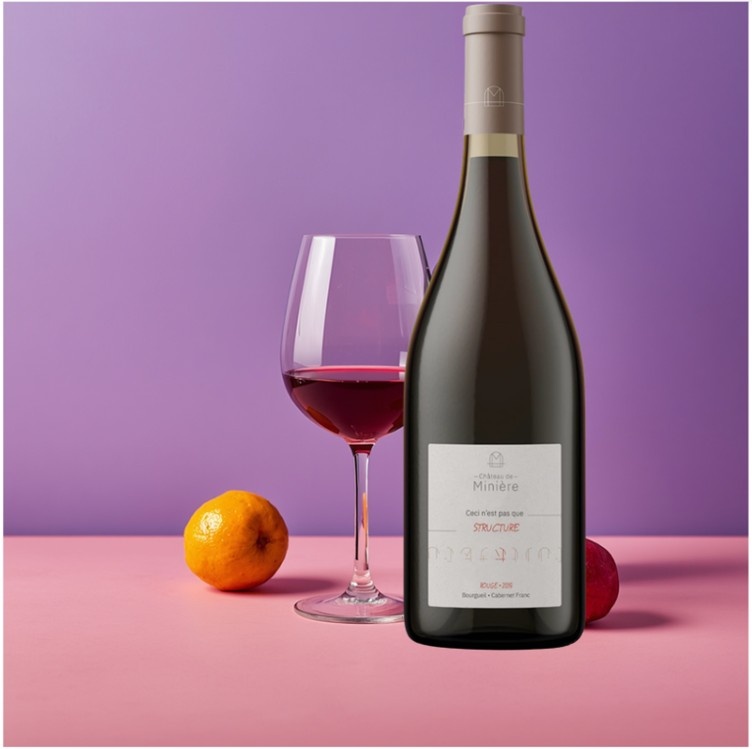 Bouteille de vin et verre